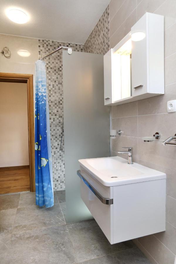Apartman Gilan Seget Vranjica Luaran gambar