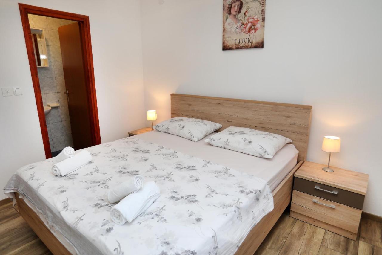 Apartman Gilan Seget Vranjica Luaran gambar